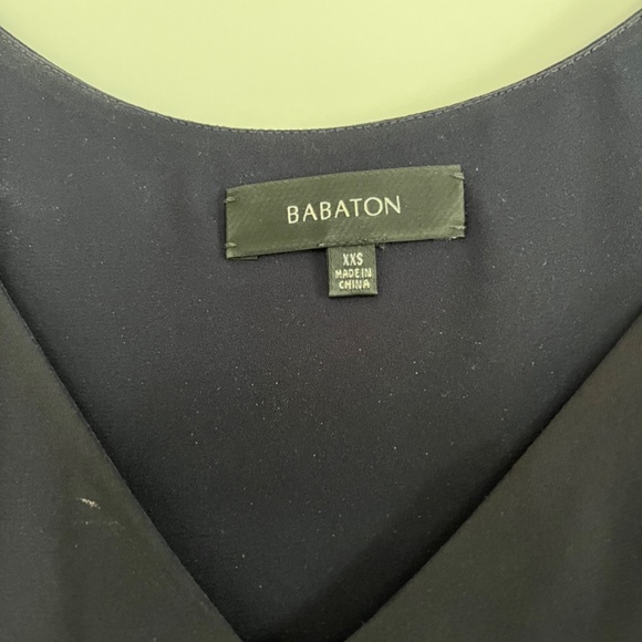 Aritzia Babaton Everly Camisole, Navy Floral, Size XXS - Picture 3 of 11